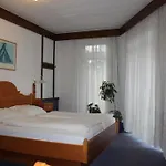 Leano 3* Lübeck