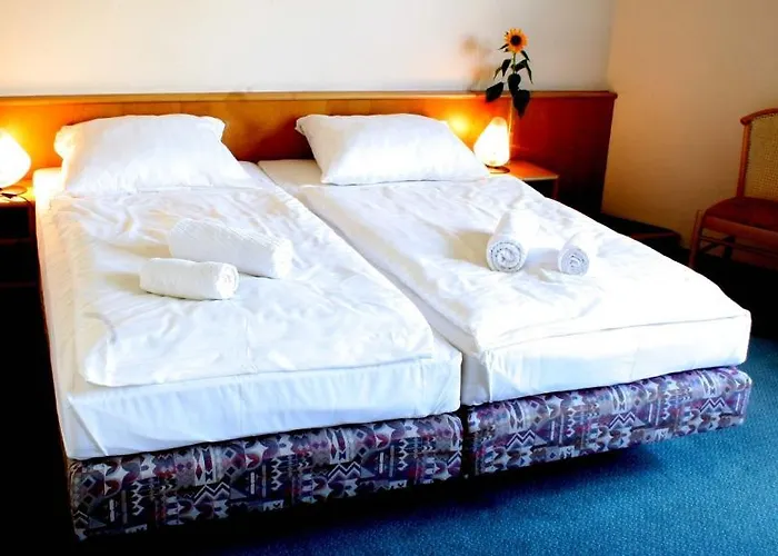 Leano 3* Lübeck